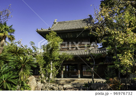 大分　万寿寺　総門　大分県大分市 96976732