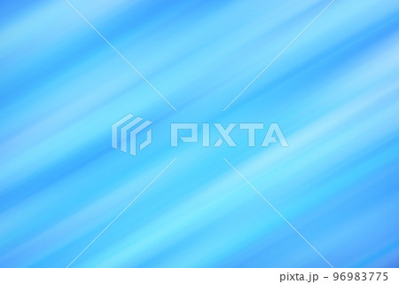 抽象背景素材_水色_青色_アイスブルー_斜め線_ストライプ模様_掠れ_ボケ 96983775