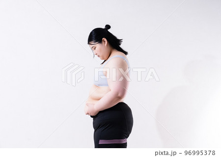 太った女性のポートレート 太った女性のポートレート 96995378