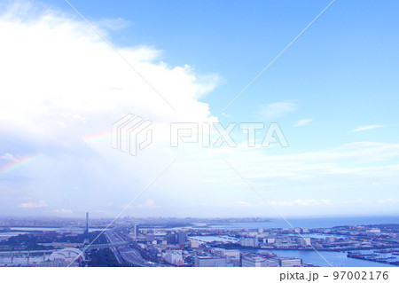 湾岸道路沿いの風景 97002176