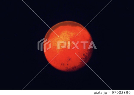 赤い月 皆既月食 2022年11月8日 赤い月 皆既月食 2022年11月8日 97002396