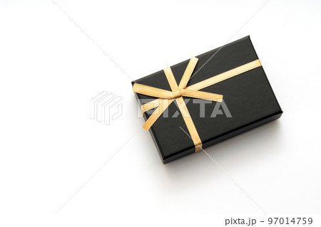 シンプルなリボンの付いたプレゼント 97014759