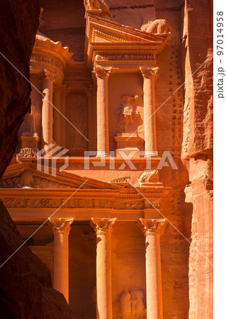 Petra, Jordan Siq, Treasury, Al Khazneh frame view Petra, Jordan Siq, Treasury, Al Khazneh frame view 97014958