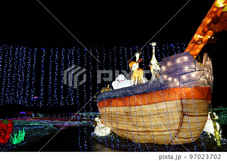 東京ドイツ村、イルミネーション、千葉県、袖ケ浦、夜、カラー、動物、ライト、デコレーション、旅行、ツア 東京ドイツ村、イルミネーション、千葉県、袖ケ浦、夜、カラー、動物、ライト、デコレーション、旅行、ツア 97023702