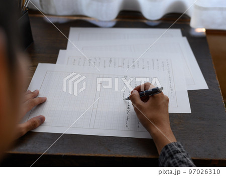 懐かしい感じのイメージ（Image photo） 97026310