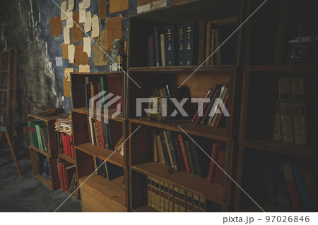 古い部屋 97026846