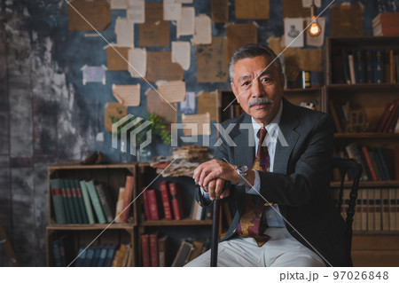 シニア男性ポートレート 97026848