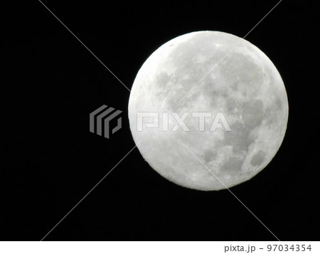 満月～月齢15.1 97034354
