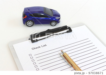 車点検（車購入・車メンテイメージ） 97038671