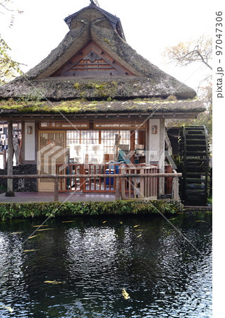 忍野八海, おしのはっかい, 山梨県, 忍野村, 湧泉群, 富士山, 伏流水, 杓子山, 石割山, 忍野八海, おしのはっかい, 山梨県, 忍野村, 湧泉群, 富士山, 伏流水, 杓子山, 石割山, 97047306