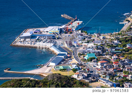 《千葉県》鋸山の眺望・浜金谷港の街並み 97061583