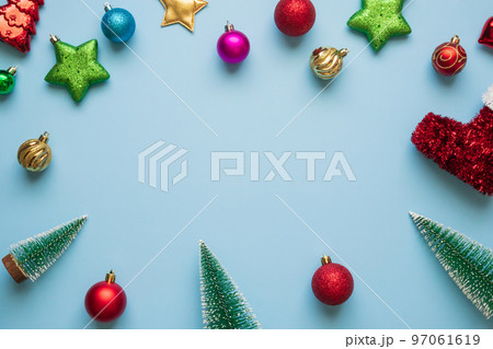 Christmas new year background pine tree ball...の写真素材