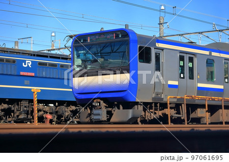 横須賀・総武快速線の新車両 97061695