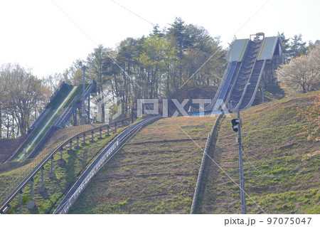 スキージャンプ台(ジャンプ台クラブハウス 長野県 飯山市) スキージャンプ台(ジャンプ台クラブハウス 長野県 飯山市) 97075047