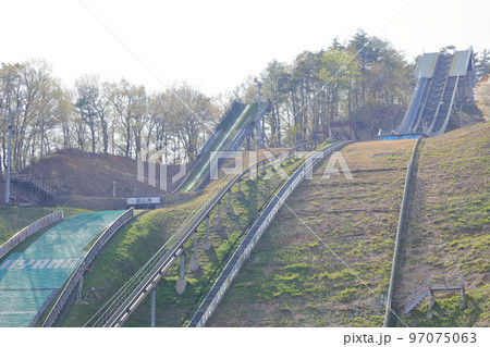 スキージャンプ台(ジャンプ台クラブハウス 長野県 飯山市) スキージャンプ台(ジャンプ台クラブハウス 長野県 飯山市) 97075063