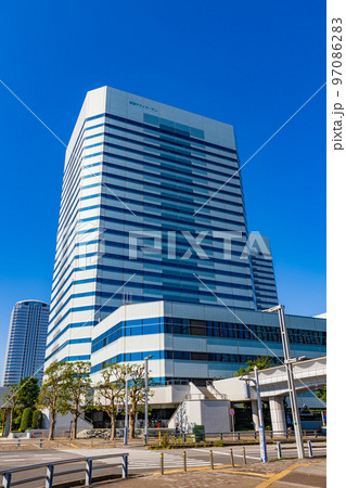 千葉県千葉市　美浜区　幕張新都心の都市風景 97086283