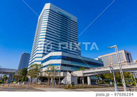 千葉県千葉市　美浜区　幕張新都心の都市風景 97086284