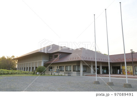川中島古戦場の公園内にある総合博物館(長野市立博物館、八幡原史跡公園 長野県 長野市) 川中島古戦場の公園内にある総合博物館(長野市立博物館、八幡原史跡公園 長野県 長野市) 97089491