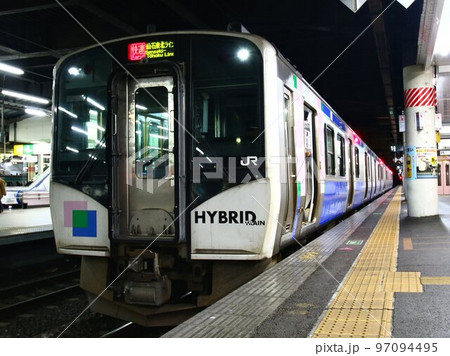 杜の都『仙台』と『石巻』を東北本線を経て結ぶ【仙石東北ライン】HB-E210系気動車 杜の都『仙台』と『石巻』を東北本線を経て結ぶ【仙石東北ライン】HB-E210系気動車 97094495