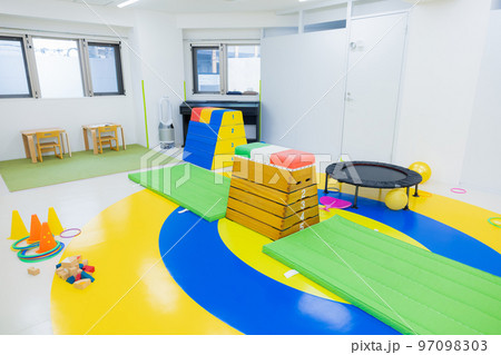 保育 運動 習い事 幼児 保育 運動 習い事 幼児 97098303