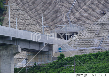 北陸新幹線 延伸工事　脇本トンネル　南越前町　2022年7月 97106791