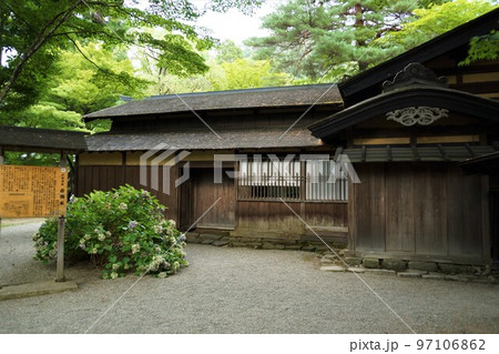 角館の町並み(小京都)田宮旧武家屋敷通りの風景 旧岩橋家住宅 角館の町並み(小京都)田宮旧武家屋敷通りの風景 旧岩橋家住宅 97106862