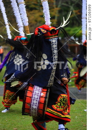 岩手県民俗芸能公演　鹿踊り 97106999