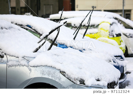 冬の北海道 凍結防止ワイパー 冬の北海道 凍結防止ワイパー 97112324