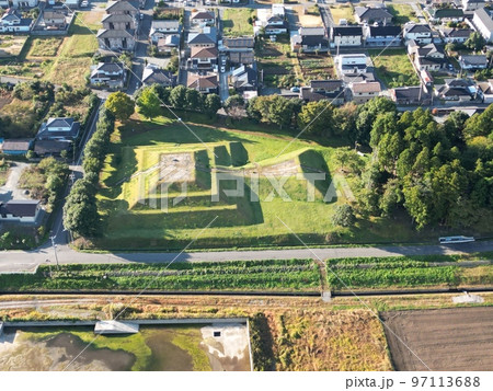 東北地方の前方後方墳(古墳)史跡空撮 東北地方の前方後方墳(古墳)史跡空撮 97113688