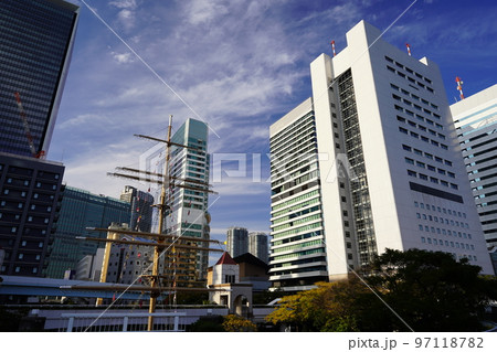 新交通ゆりかもめ　竹芝駅周辺の風景 97118782