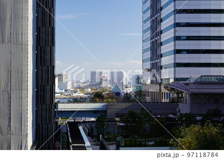 新交通ゆりかもめ　竹芝駅周辺の風景 97118784