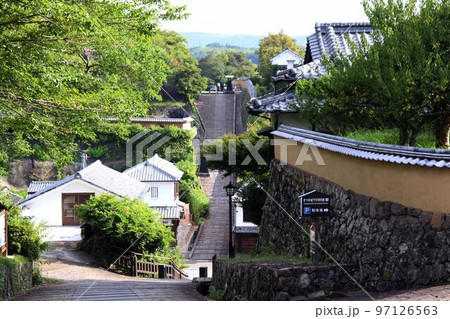 酢屋の坂の風景 97126563
