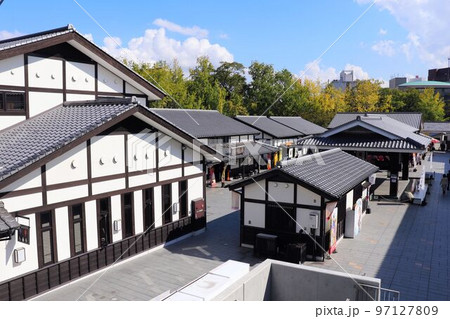 熊本城　城彩苑の風景 97127809