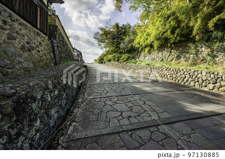 杵築 塩屋(志保屋)の坂 大分県杵築市 杵築 塩屋(志保屋)の坂 大分県杵築市 97130885