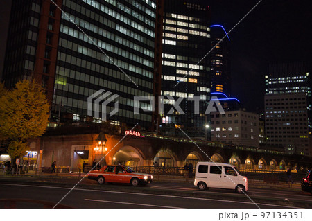 都会の夜景 97134351