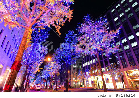 【大阪府】御堂筋イルミネーション 【大阪府】御堂筋イルミネーション 97136214