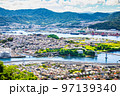 広島市東部方面の市街地遠景です。海田大橋、矢野町、坂町の一部が見えます。手前側は浄化センターです。 97139340