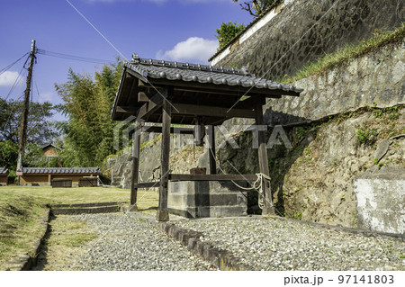 杵築　酢屋の坂休憩所　井戸　大分県杵築市 97141803