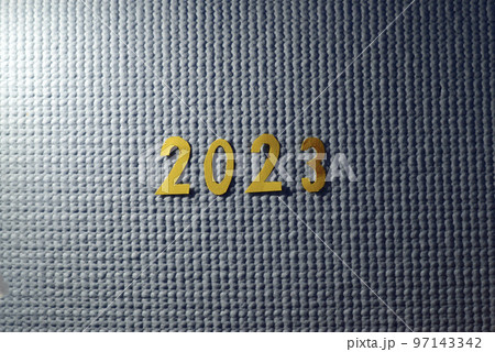 2023年の背景素材 画用紙の文字 2023年の背景素材 画用紙の文字 97143342