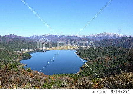 賤ケ岳山頂から見た余呉湖 97145054
