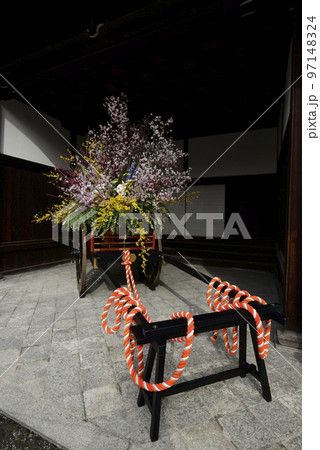 京都御所 花車 京都御所 花車 97148324