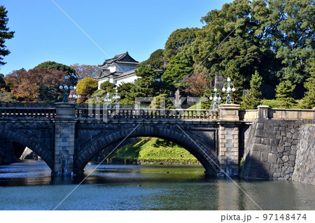 皇居の二重橋 97148474