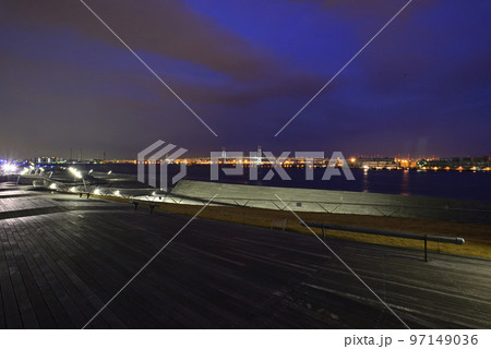 横浜大さん橋国際客船ターミナル 97149036