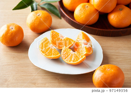 切り分けたみかん 97149356