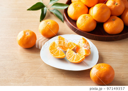 切り分けたみかん 97149357