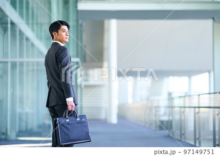 ビジネスシーン 若手 ビジネスシーン 若手 97149751