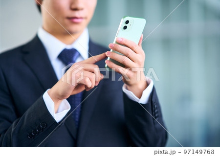 ビジネスシーン 若手 ビジネスシーン 若手 97149768