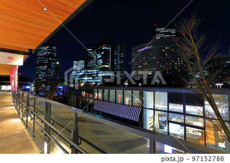 【大阪府】大阪ビジネスパークとキャッスルガーデン大阪の夜景 97152786