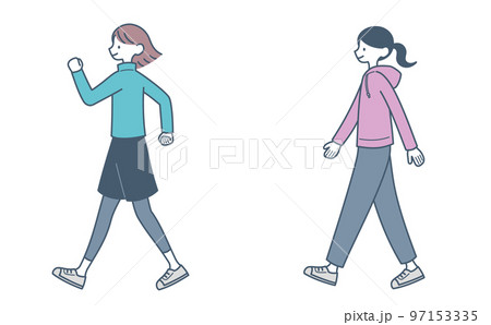 ウォーキングする女性 97153335