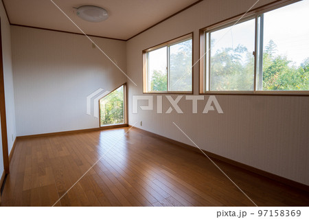 明るい洋室 子供部屋 部屋 明るい洋室 子供部屋 部屋 97158369